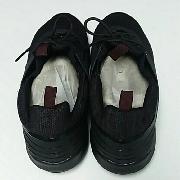 Shoes - Picture 5 of 5